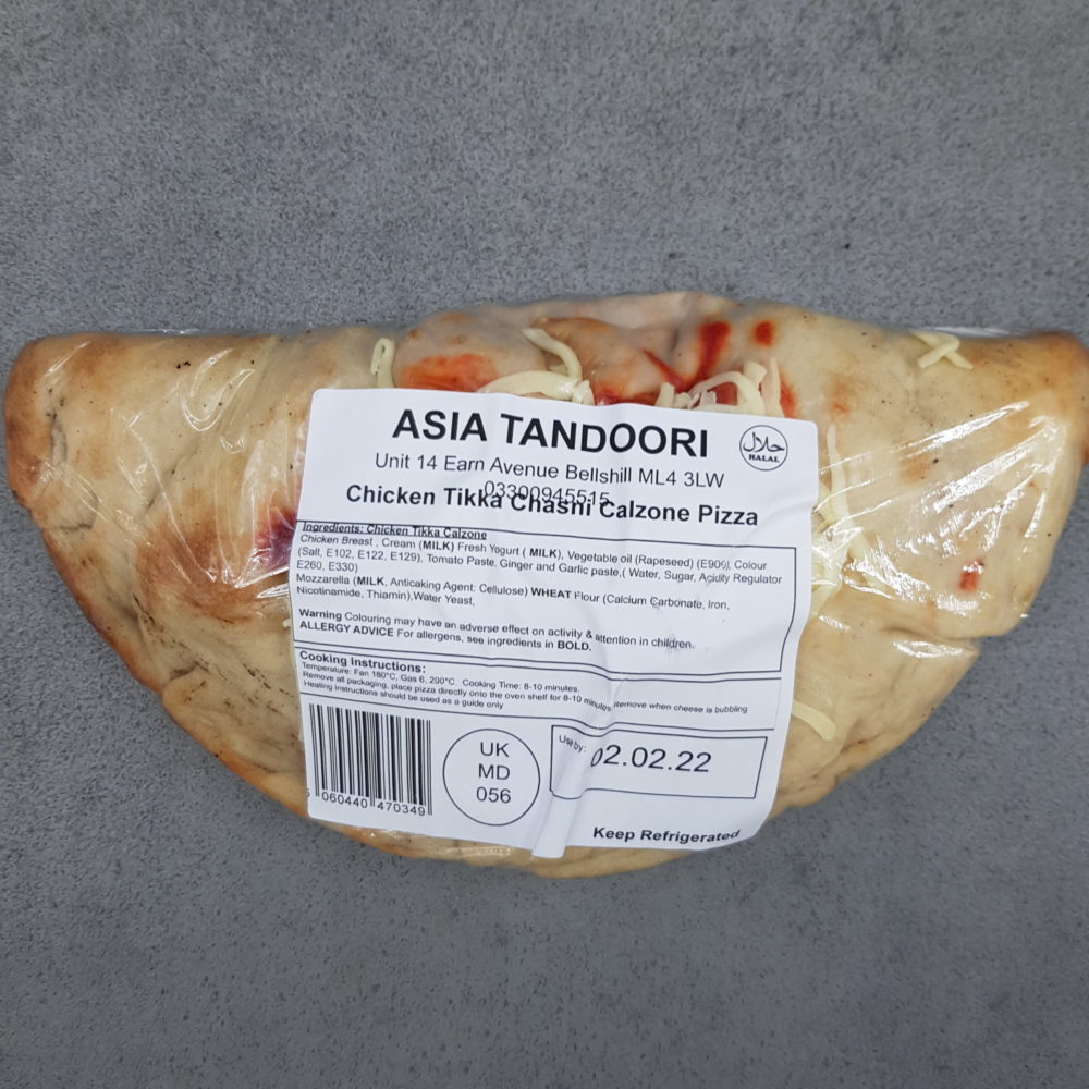 Asia Tandoori Chicken Tikka Chasni Calzone Pizza